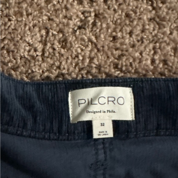 Anthropologie Pilcro Kenna Corduroy Barrel-Leg Jeans in navy - Picture 3 of 3